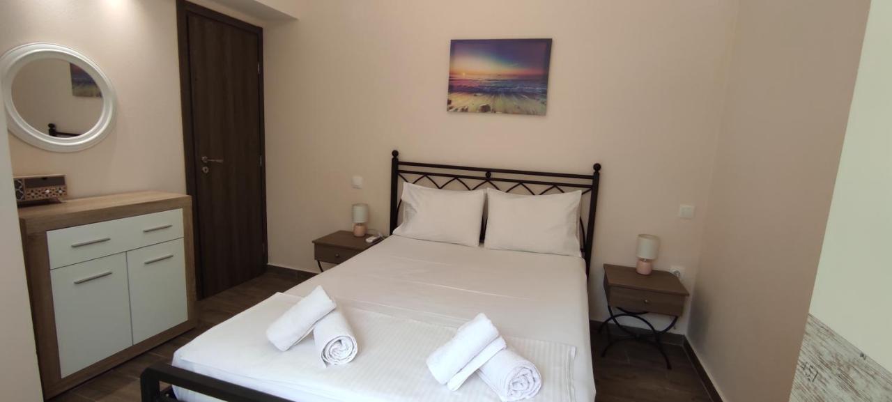 Helios & Elia Family Apartment 里亚帕德斯 外观 照片